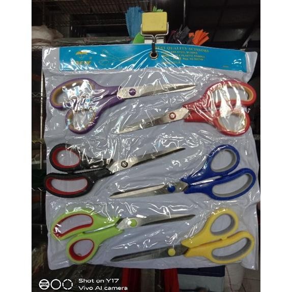 

gunting serbaguna softy besar (6pcs)