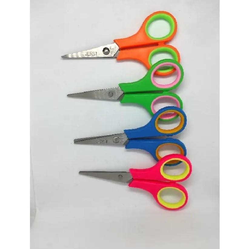 

Benefit Gunting Renteng / Renceng Set Isi 12 Kecil Sedang Scissors SC 104/105/204/205 Murah