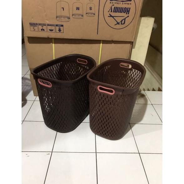 Keranjang pakaian 691 Lucky star