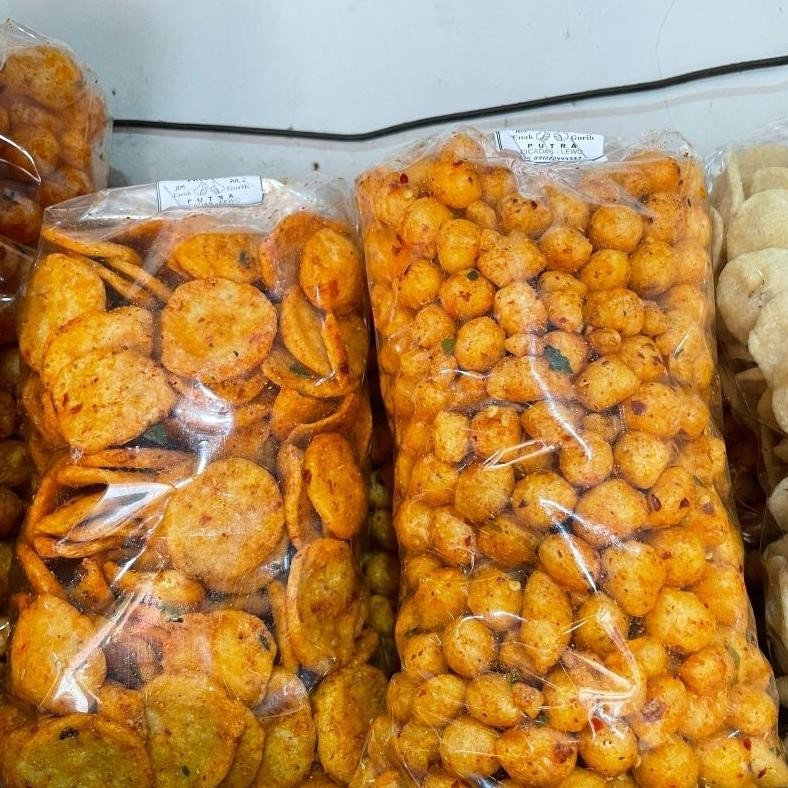 

Endog Lewo 1KG (1000GRAM) / Endog Lewo Daun Jeruk / Mplod Lewo Khas Garut