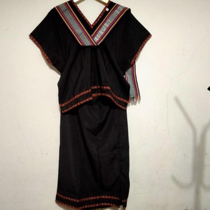 Ready Set Pakaian Tradisional / Baju Adat Wanita Lombok