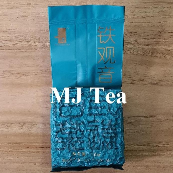 

Tie Guan Yin Tea Strong Fragrance 125 Gr - Teh Olong Maison Auratea