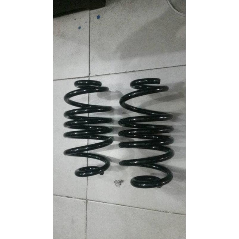 per keong avanza depan