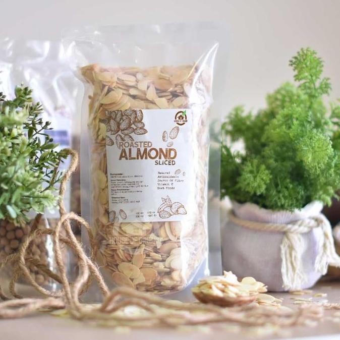 

Natural Roasted Almond Sliced ( Panggang ) - 500 Gr