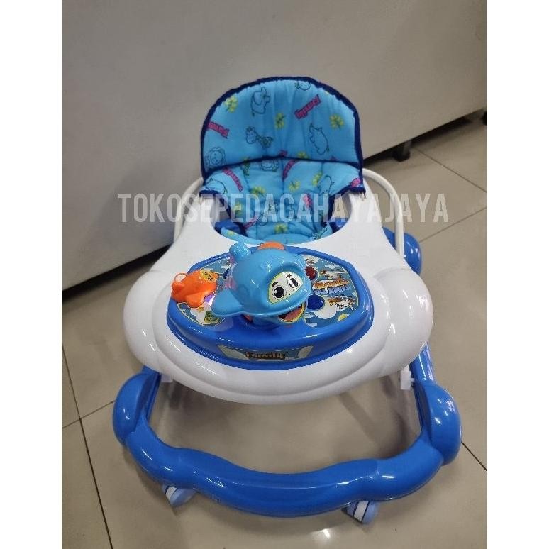 Baby Walker merk Family 136 dengan Musik dan Lampu Kereta Bayi Belajar Jalan AST
