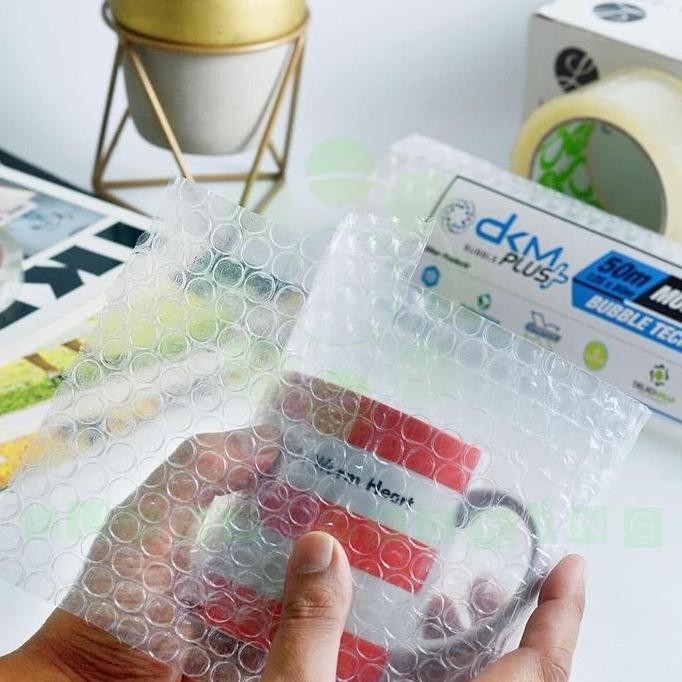 

ready stock PLASTIK BUBBLE WRAP DKM+ (125CM X 50M)