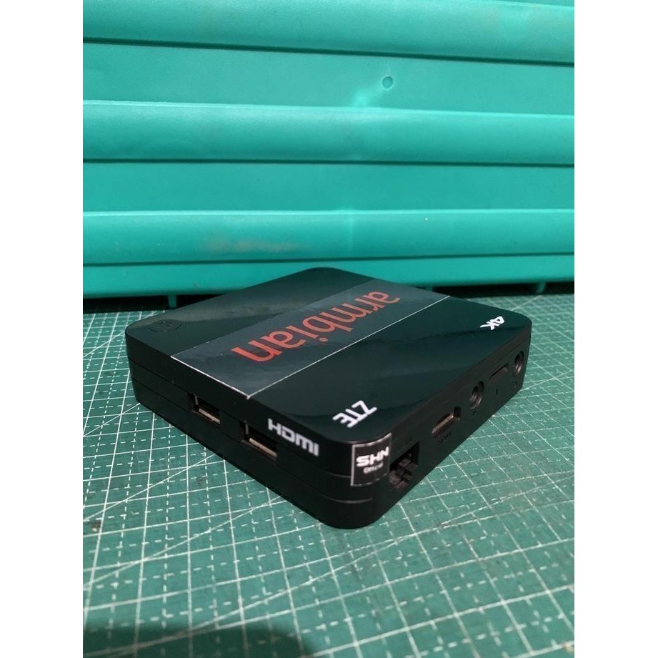 new  STB ZTE B860H Firmware Armbian