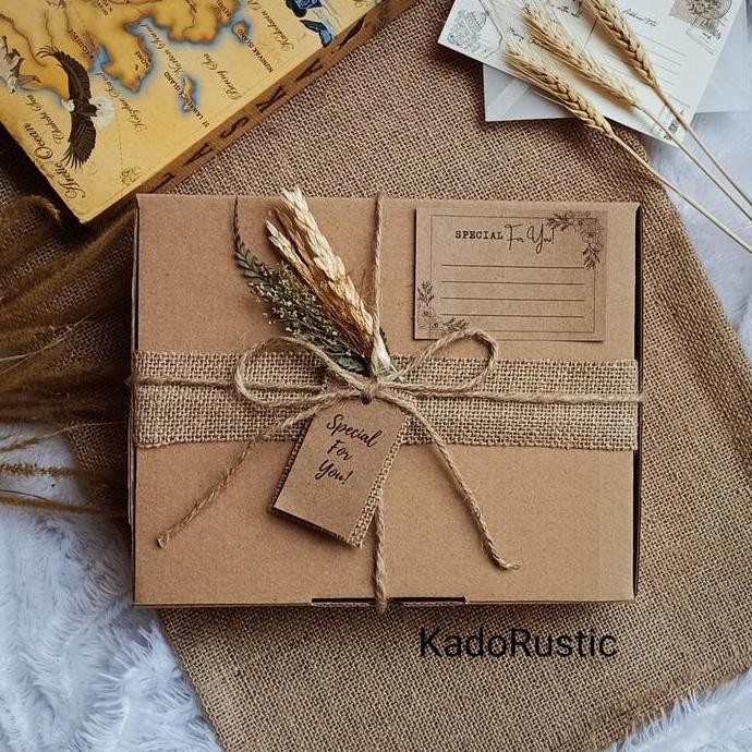 

ready stock Kotak Kado Rustik/Rustic Gift Box/Box Kado Aesthetic/Kotak Hadiah