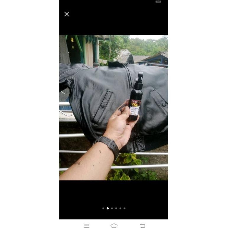 

cat kulit warna hitam,cat untuk semua bahan kulit asli,isi 80ml,100ml,250ml dan 500ml Terlaris