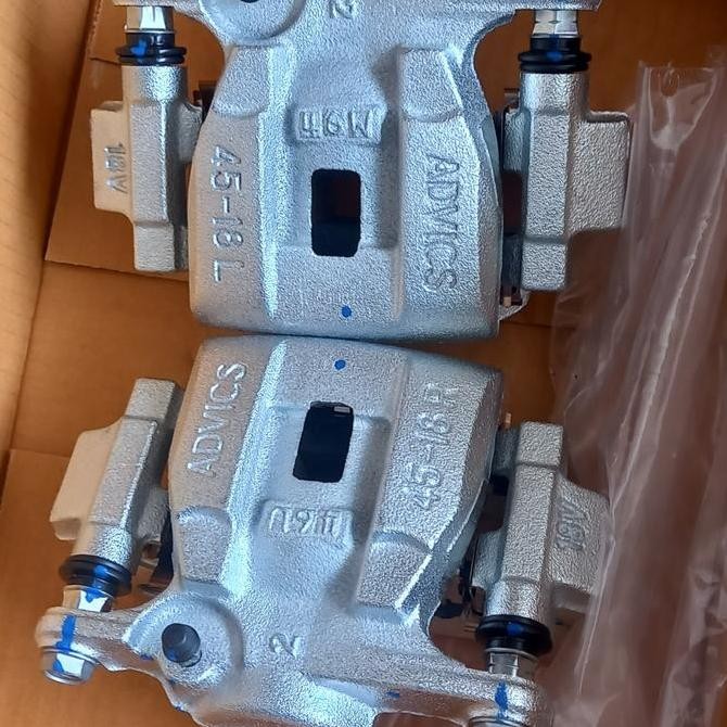 kaliper vrz belakang orinal caliper plus brakepad fortuner 2016 keatas kondisi baru kaliper fortuner