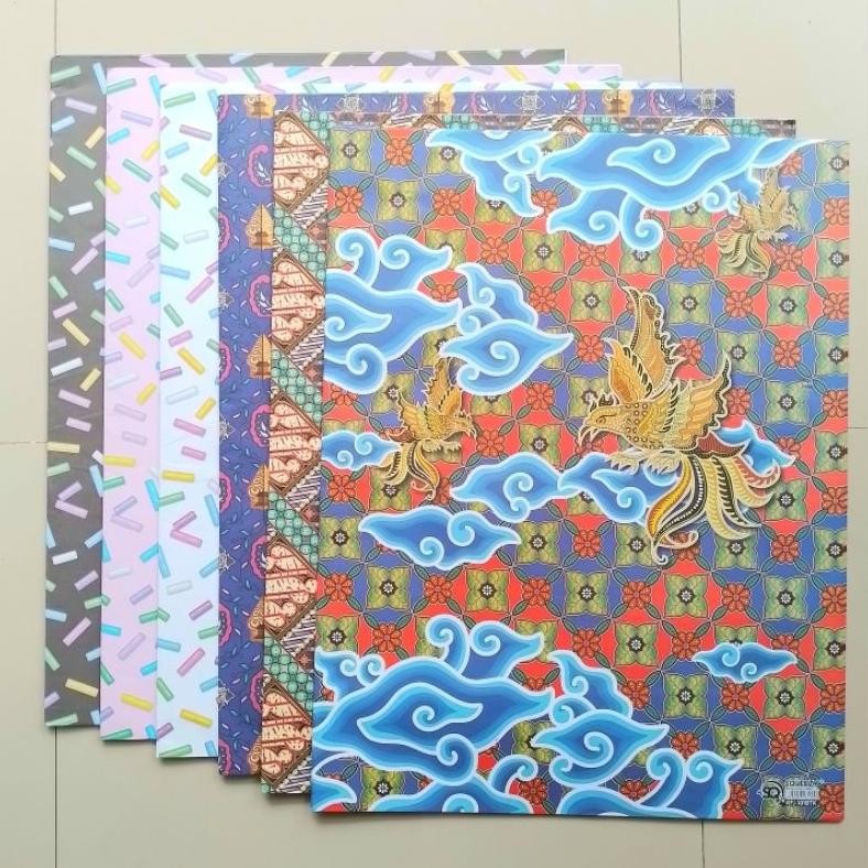 

Sale! Kertas Kado Jumbo Motif Squeezy 1 Pak Isi 50 Lembar Pembungkus Kado