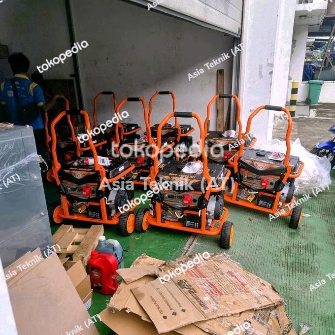 

Terlaris Genset 10 Kva 3 Phase Dual Voltage Maks 9000 Watt Matsumoto Platinum