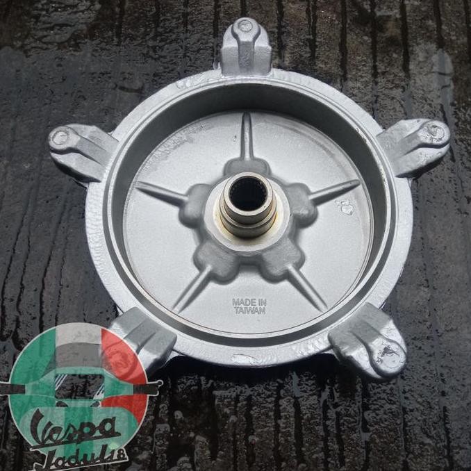 Tromol Belakang Vespa Pts 90 cc