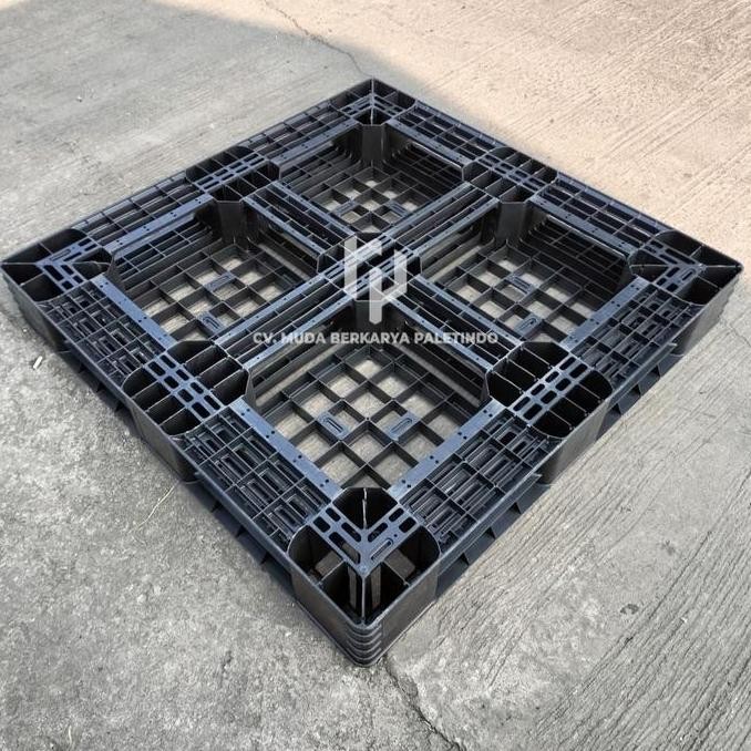 

ready Palet Plastik 110x110x15 Pallet