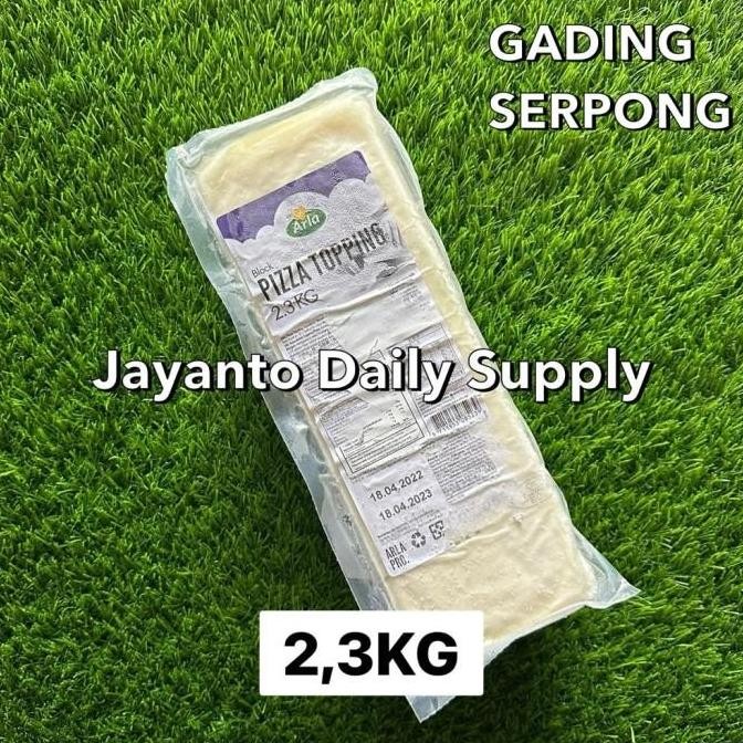 

Murah Arla Mozzarella Cheese 2.3Kg / Arla Pizza Topping / Keju Mozarella / Import Denmark - 100% Halal