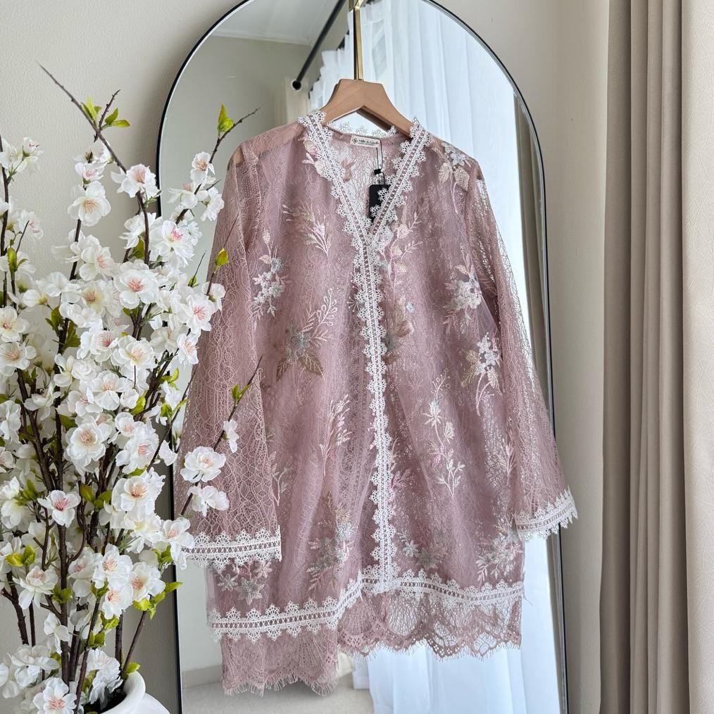 Irene Top (Outer Only) AST