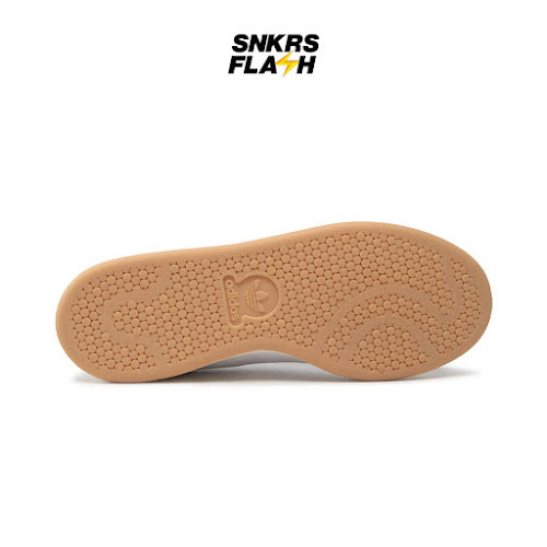 ADIDAS Stan Smith White Gum Off White Sepatu Sneakers Unisex - GX4448 - Size 40