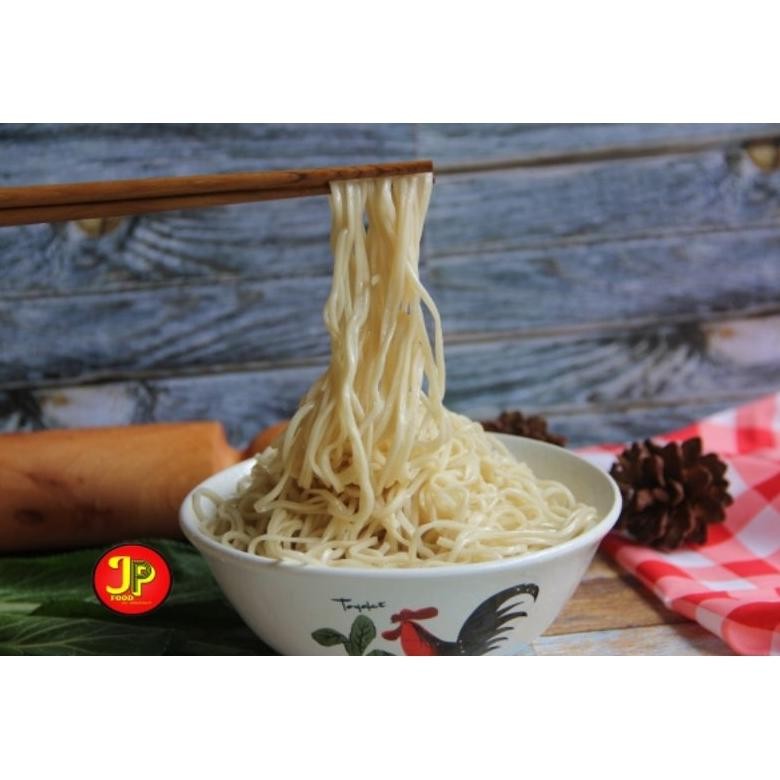 

Mie Mentah Spesial Telur Bebek Kenyal Halal 1kg RB10