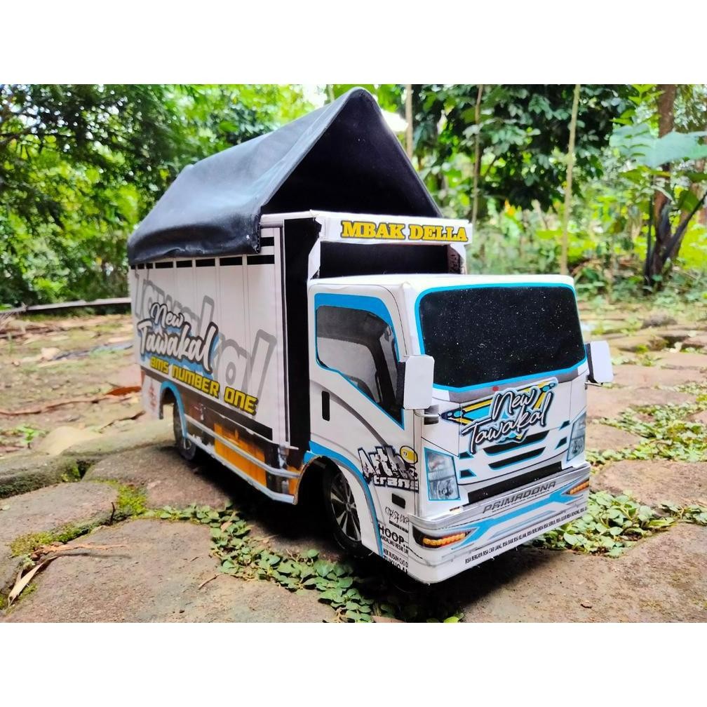 Miniatur Truk Oleng Kayu New Tawakal 5 Putih Meledak