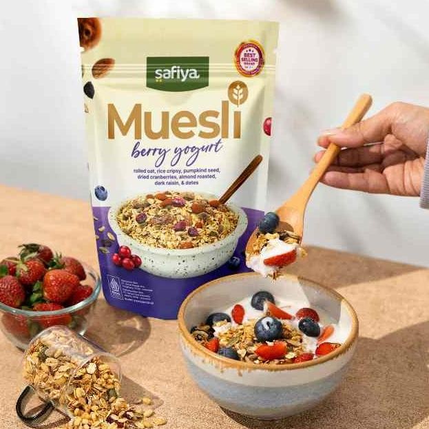 

Fbn Muesli Safiya 1 Kg Berry Yogurt Original Sereal Oatmeal Dried Fruit Sarapan Sehat Makanan Ringan | Healthy Food Fg-80