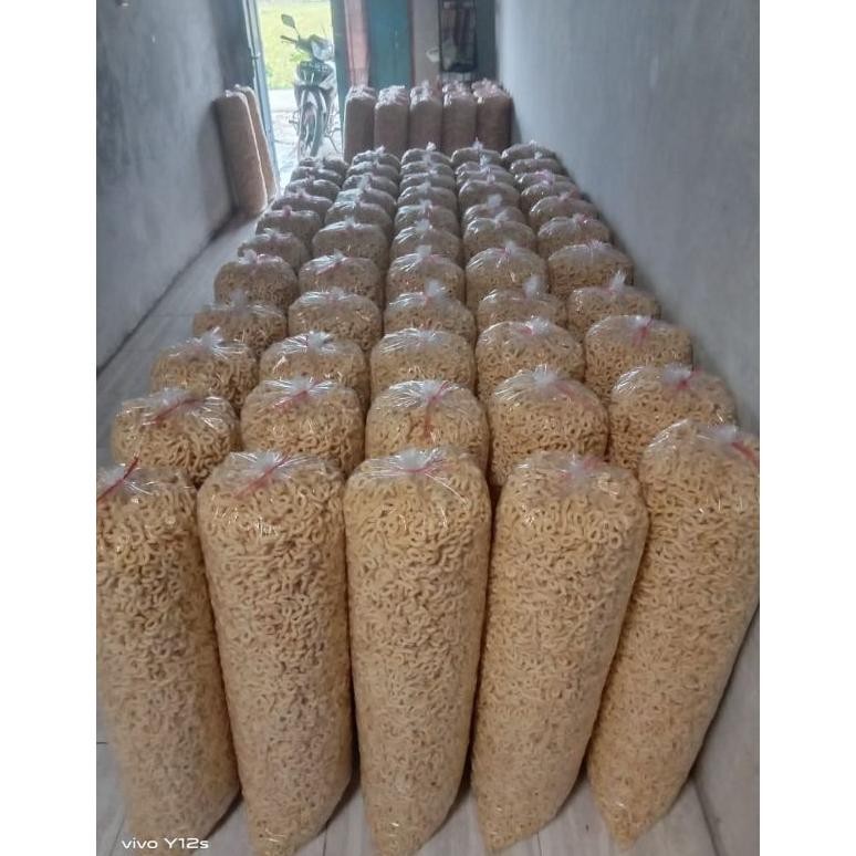 

Lanting Singkong Rasa Original Gurih - 1 bal (isi 5 kg) dan 1Kg - Khas Kebumen