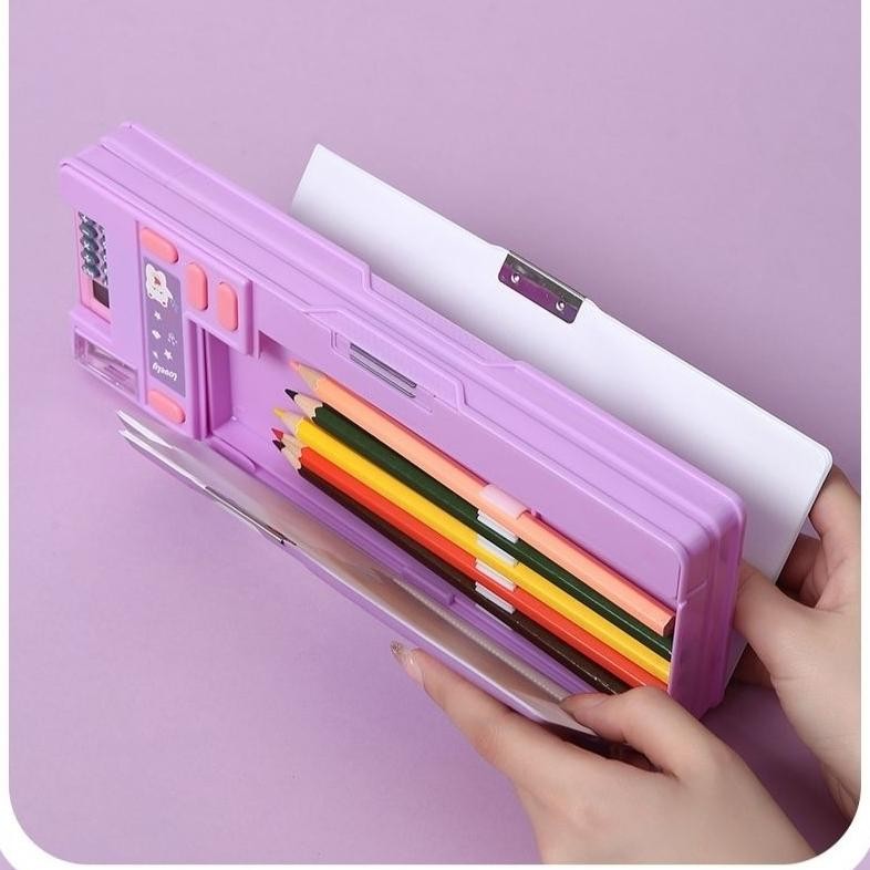 

JH8 [Penjual Lokal] Kotak Pensil Multifungsi Kotak Alat Tulis Pop Out Tempat pena berkapasitas besar dua sisi Astronot dengan Kalkulator Rautan Pensil