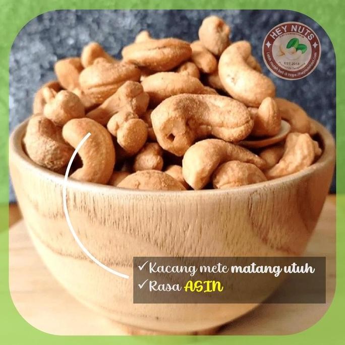 

Kacang Mede Goreng Original Asin Grade 1 berat 500 gram