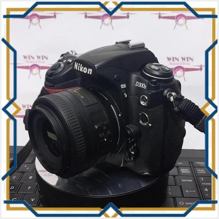 [WIN] KAMERA CAMERA DSLR NIKON D300S LENSA FIX NIKON 35MM BOKEH