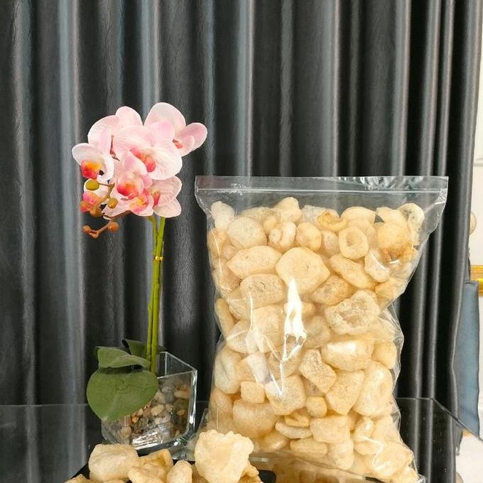 

Kerupuk Kulit 500Gr Dapat 2 Camilan Makanan Sapi Asin Food Krupuk Snack Cemilan
