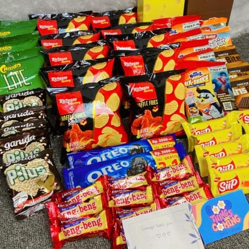 

Paket Snack Isi 100 Pcs Hampers Gift Snack Box