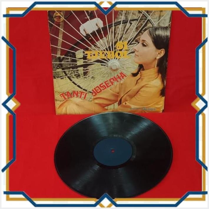 

[VIN] PRODUKLOKALINDONESIA VINYLTANTI JOSEPHA SI TJEBOL 1971