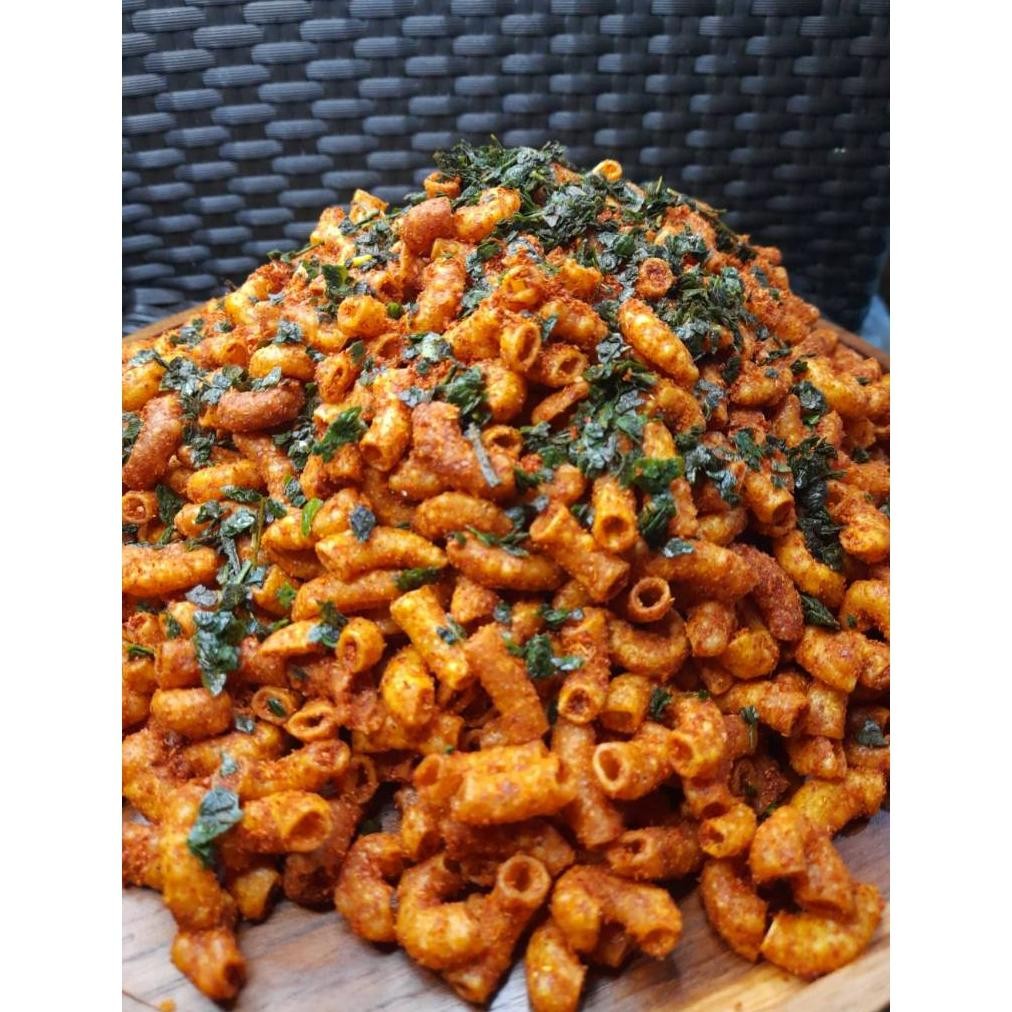 

Makaroni Renyah Si Tileung 1Kg/Makanan Ringan/Cemilan Khas Bandung/Cemilan Pedas.