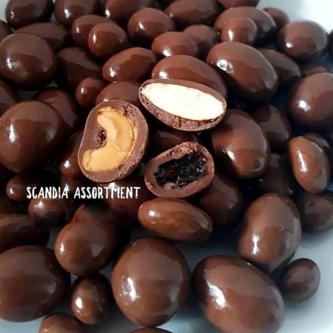 

coklat scandia assortment / coklat campuran / mede almond kismis delfi termurah