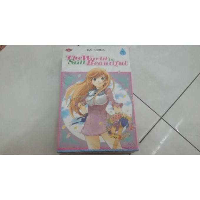 Komik The World Is Still Beautiful Stok Terbatas