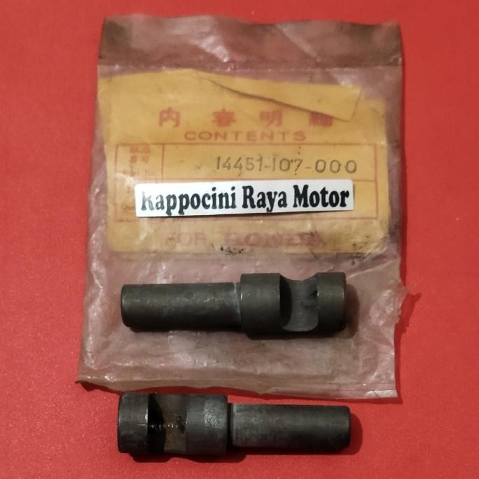 ] PEN PELATUK KLEP / TEMPLAR / PIANO HONDA CB100 CB 100 (1 PASANG)