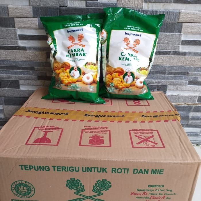 Tepung Terigu Cakra Kembar 1 Dus (Via EKSPEDISI)