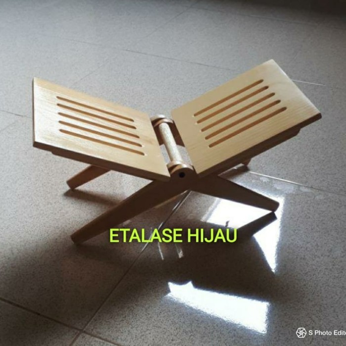 Meja Alquran Rekal Kayu Belajar Anak Lipat