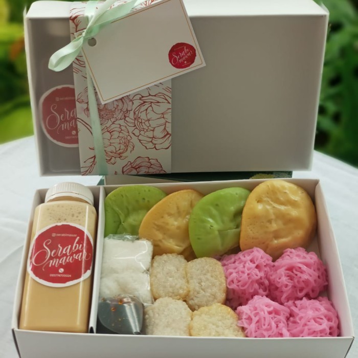 

Hampers Serabi Mawar Isi 12 Buah