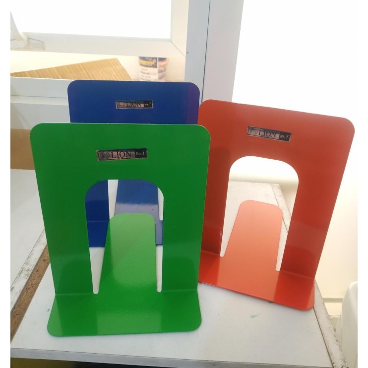 

Sale Penahan Buku Standing Book Lion No.7/ Stand Book