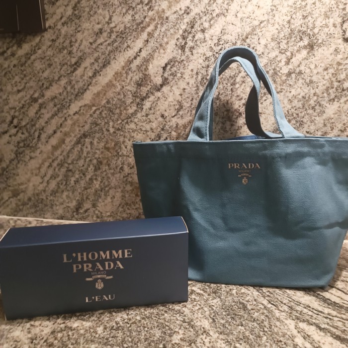 Ready Original Prada Vip Gift Set Counter Blue Bag Biru Tas Authentic {TerlarisBest Seller}