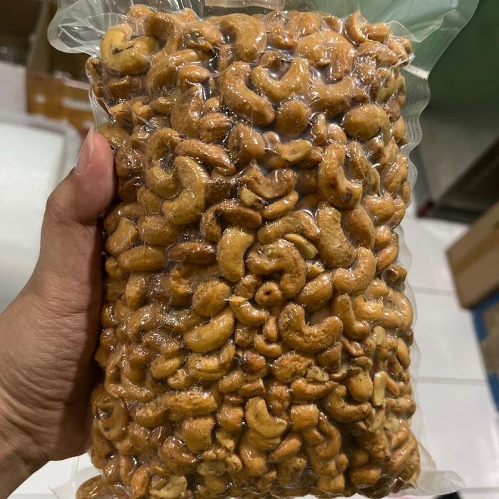 

terbaru !!! kacang mede matang grade biasa 1kg ready