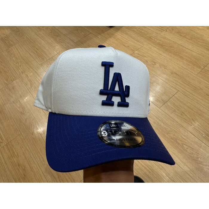 Topi New Era 9Forty AF Los Angeles Dodgers 2Tone Dark Royal Visor White Cap 100% Original Resmi
