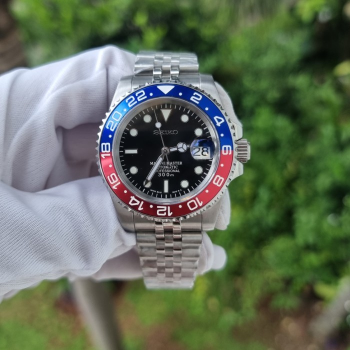 Seiko Mod With Jubilee Strap