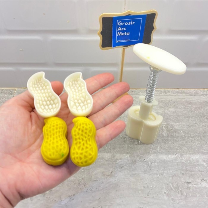 CETAKAN KUE BULAN / CETAKAN KUE KACANG / CETAKAN KACANG SKIPPY