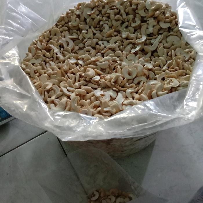 

terbaru !!! kacang mete belah dua mentah dan matang food mede ready