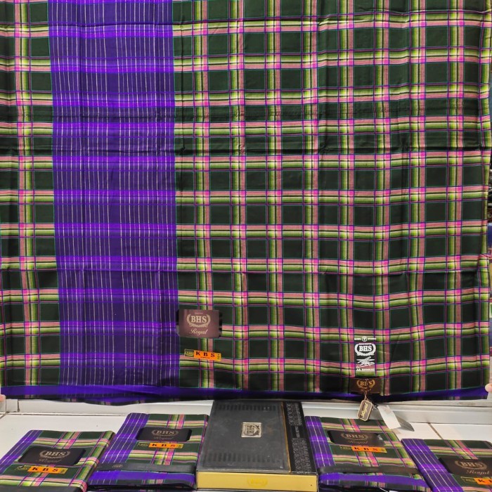 Kosanshoop Sarung Bhs Kbs,Kkr,Kes,Kdm,Kkp Royal Gold Sutera Spunsilk 140