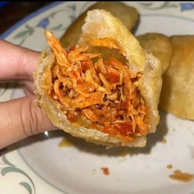 

PROMO! cireng isi ayam suwir pedas isi 10 pcs