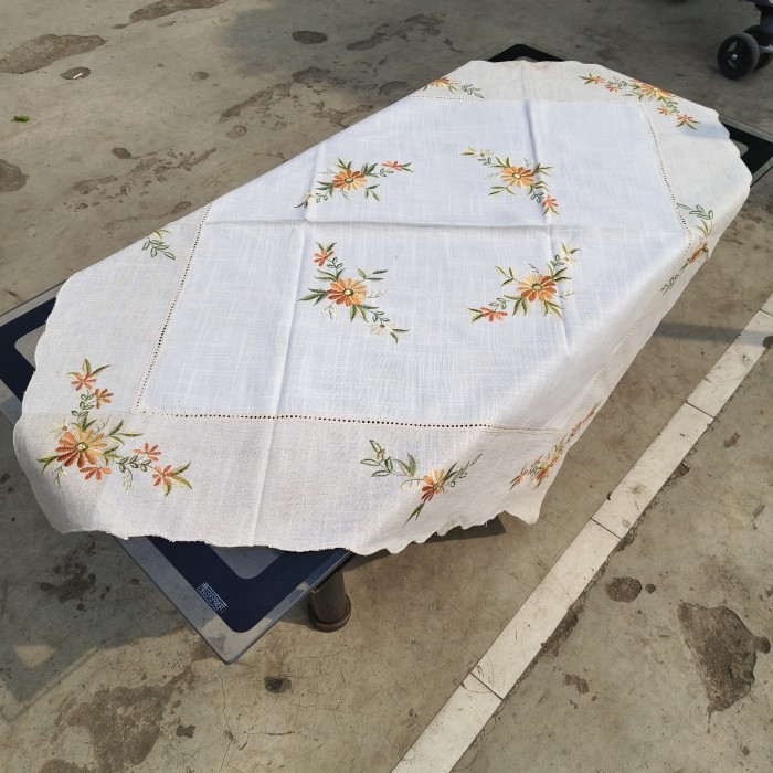 TAPLAK MEJA TAMU SEGI EMPAT/MEJA OSHIN/MEJA COFFE KATUN BORDIR