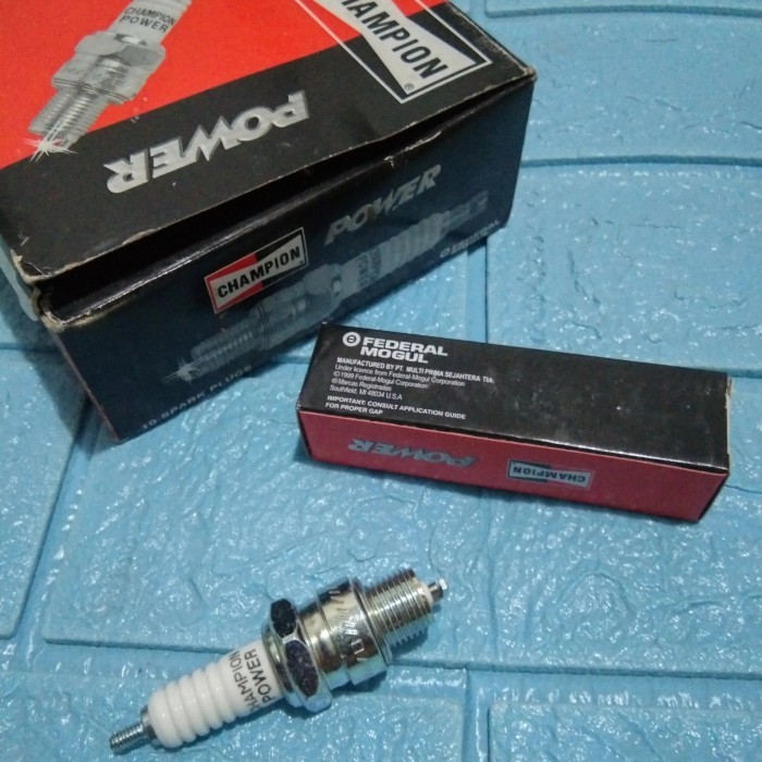 Busi Champion Drat Pendek Untuk Motor 2 Tak Vespa Rxking Bajaj Ninja Termurah Langka