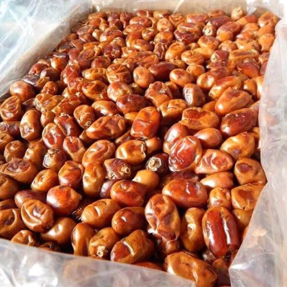 

risto- kurma khalas 10kg kualitas terbaik